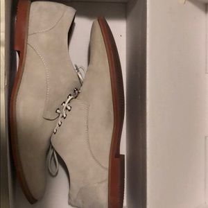 Aldo bone colored shoes